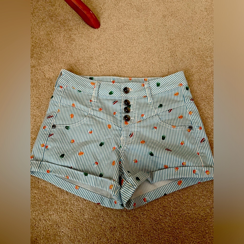 Her Universe Ghibli Ponyo shorts in size 1, NWOT
